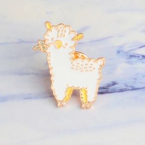 🎉 New Cute Duck Face Sheep Brooch Pin